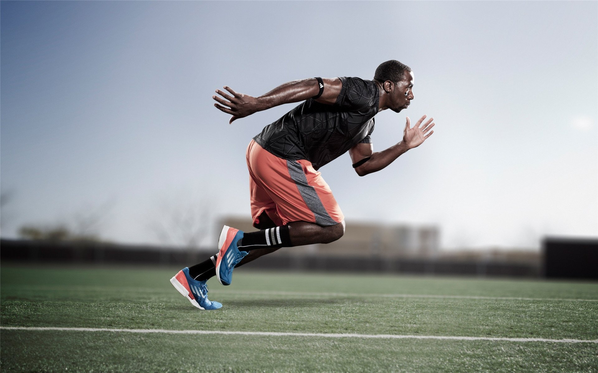 本泽马助攻+C罗破门配合默契,本泽马 c罗