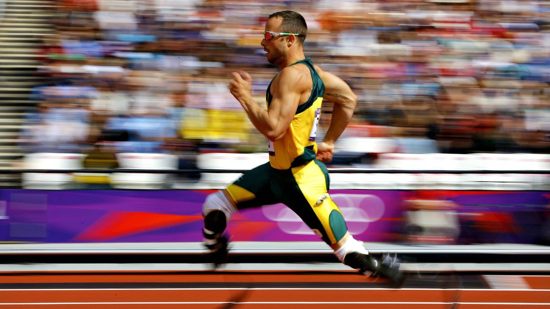 kering.com-_全民瑜伽月：身心放松新潮流_，全民瑜伽是什么概念